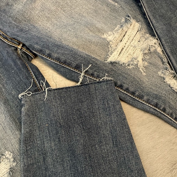 Judy Blue High Rise ButtonUp Straight Ripped Jeans - Picture 12 of 13